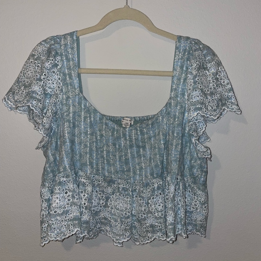 Crop top